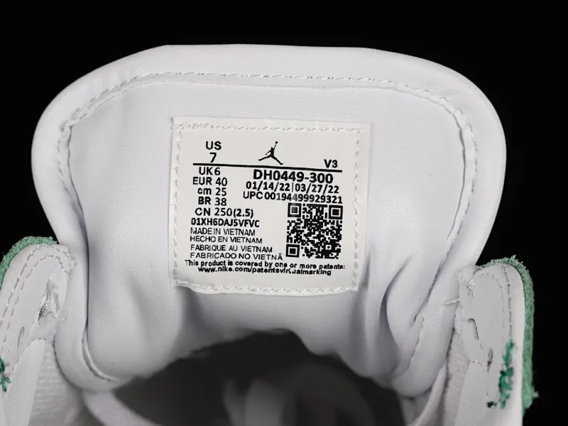 All categories Air Jordan Jordan series basketball shoes Air Jordan 1 Low Air Jordan 1 Elevate Low SE "Wolf Grey" Little AJ thick-soled retro basketball shoes DH0449-300